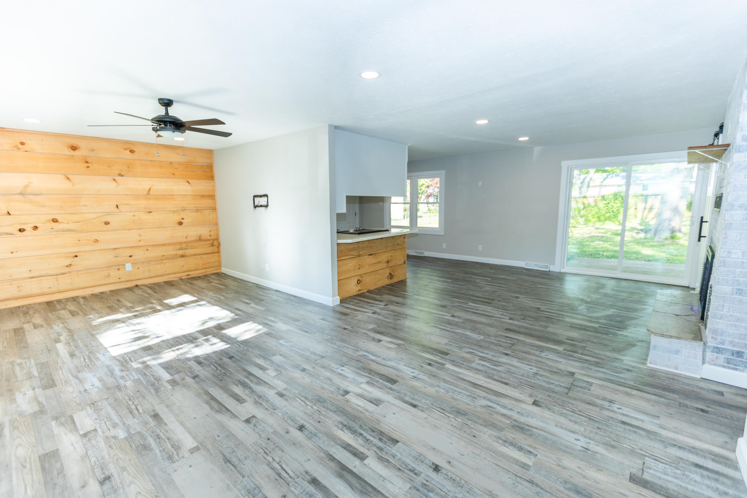 Walnut Terr - Residential