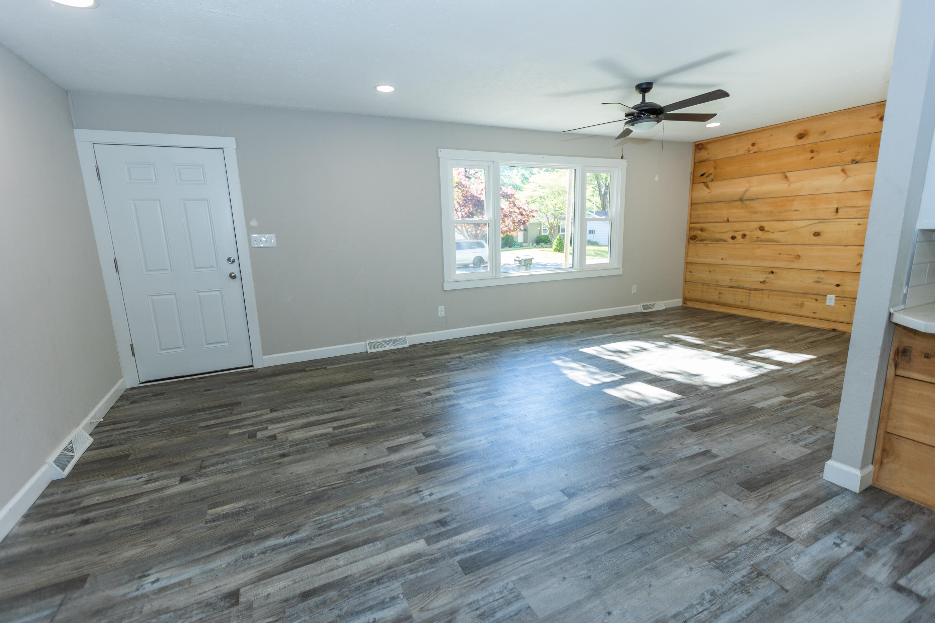 Walnut Terr - Residential