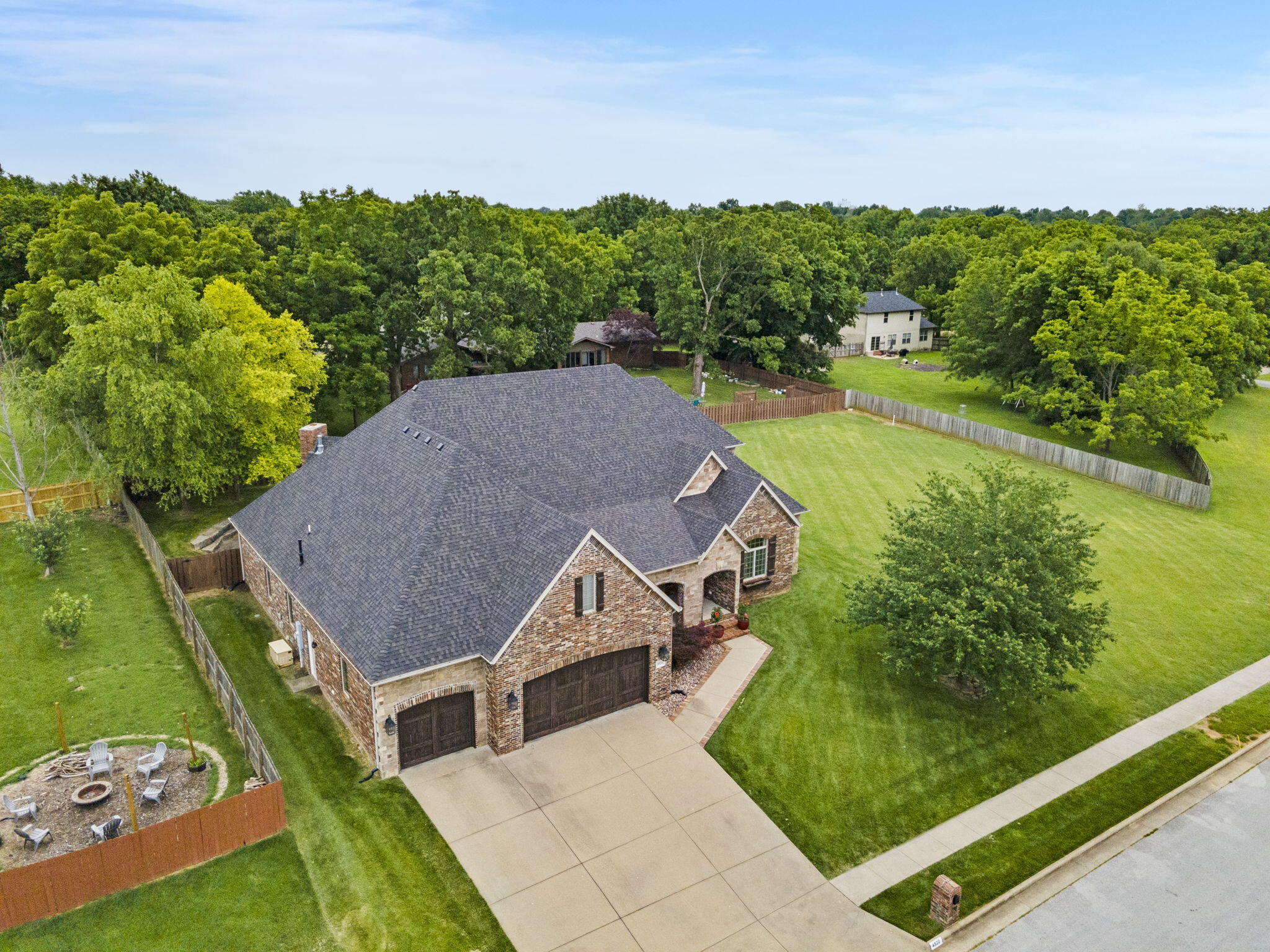 Executive Court - Residential