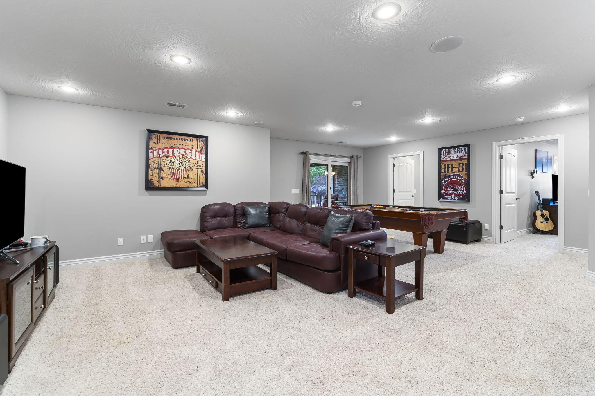 Executive Court - Residential