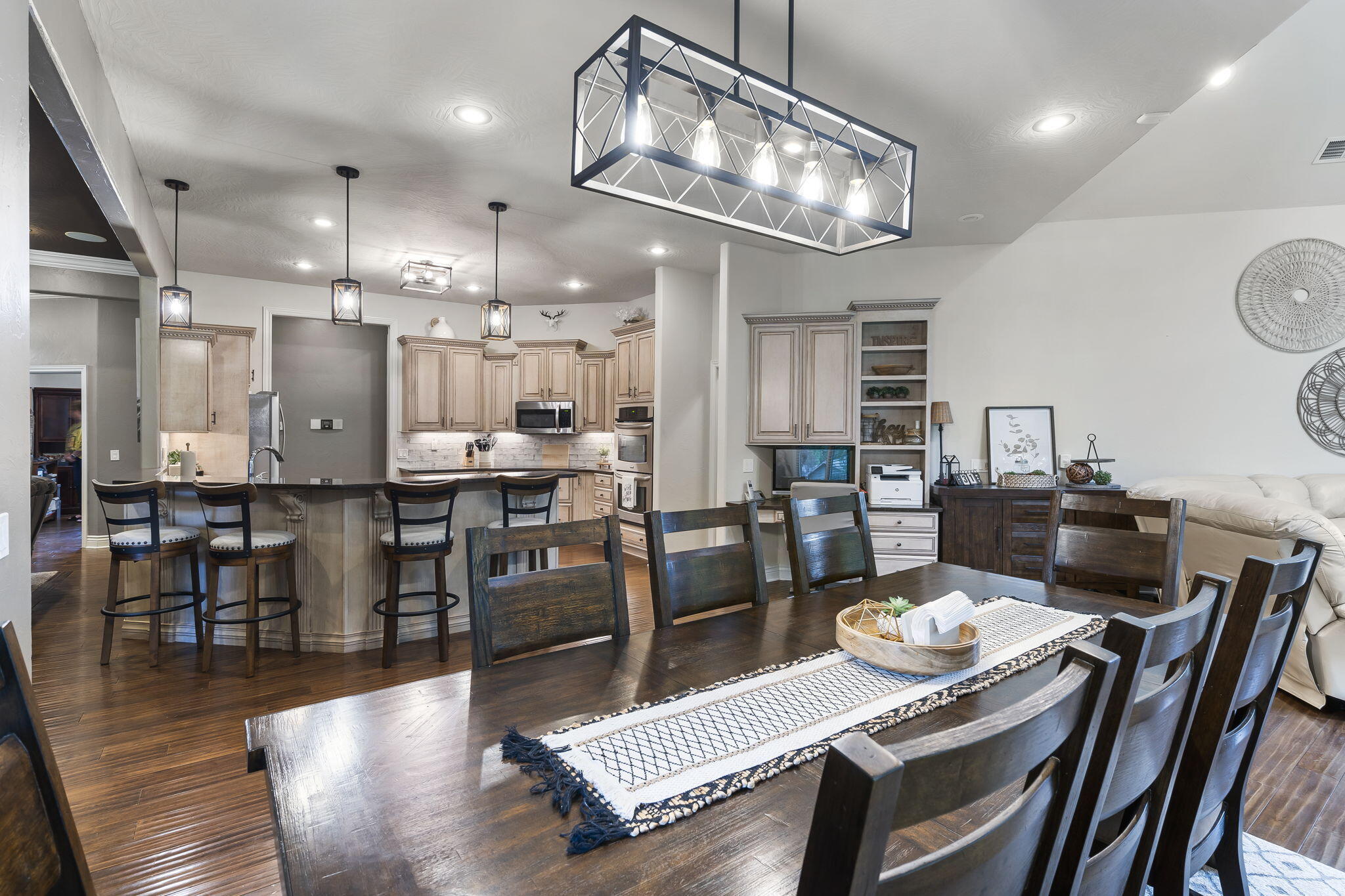 Executive Court - Residential