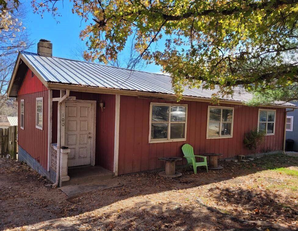 Sold AS IS  Cash or conventional.  3 BR 1 BA solid house just up the street from the golf course. New  HVAC 2 years ago.  Metal roof, newer water heater.  Fenced back yard.