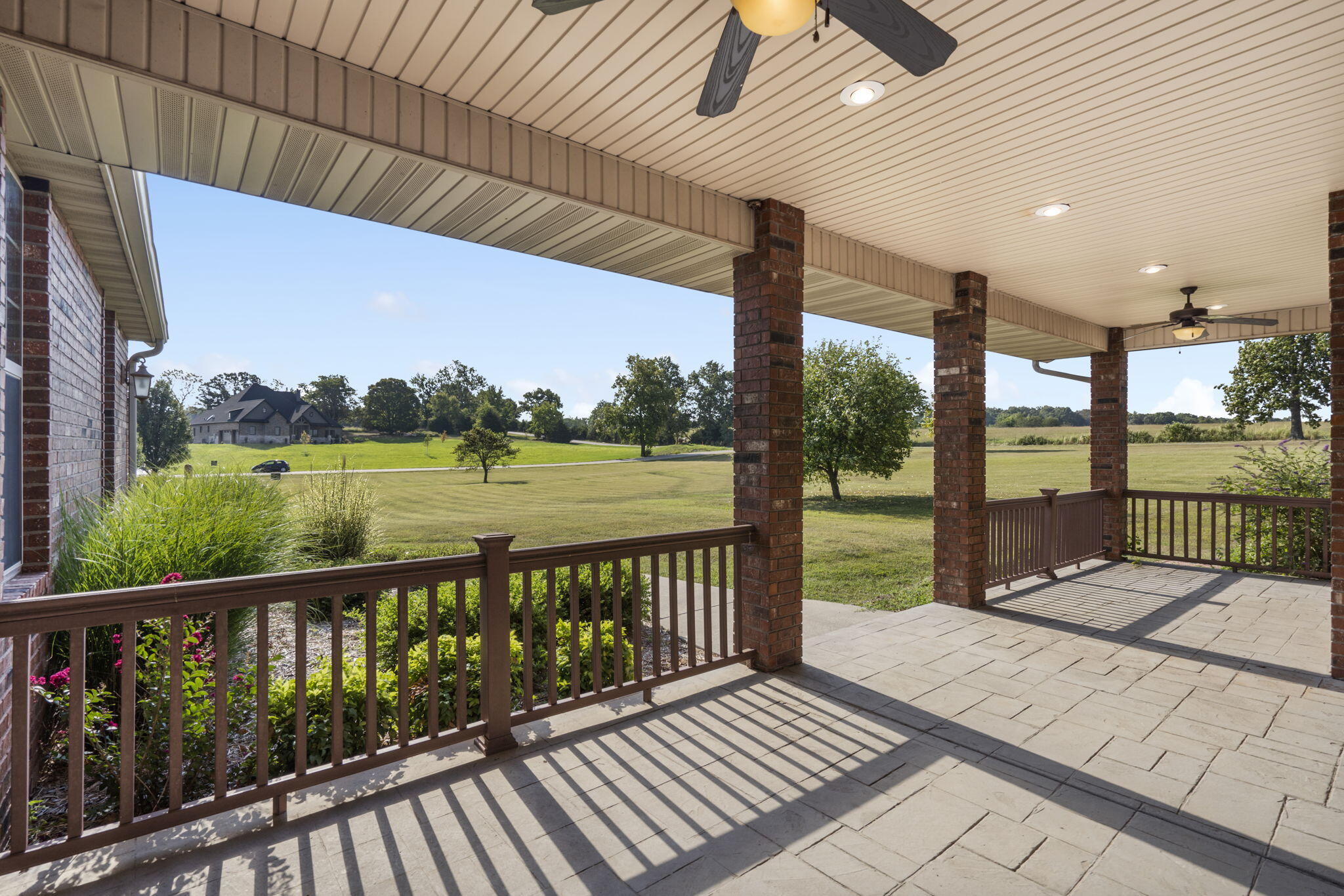 Ridge View Est - Residential