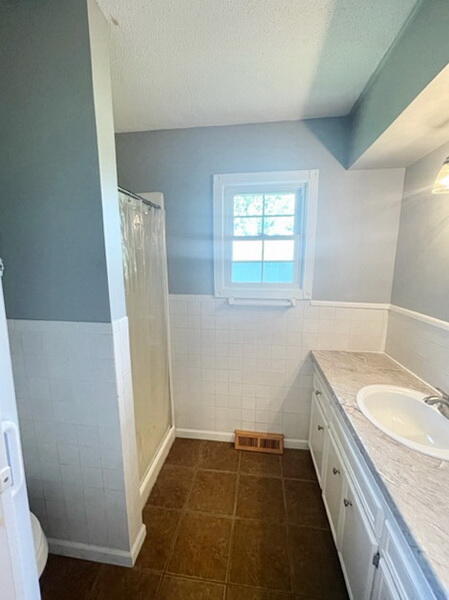 Hickory-Not in List - Residential