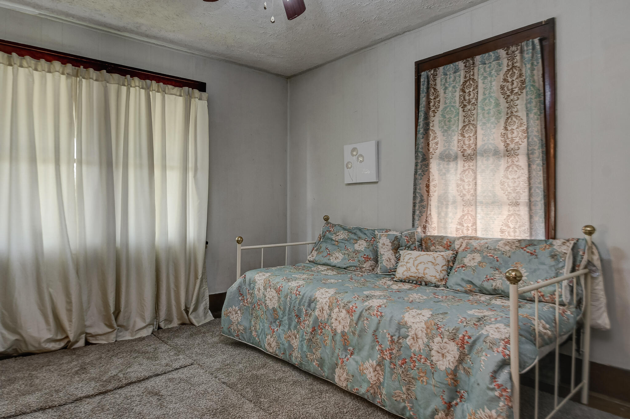 College Street - Residential