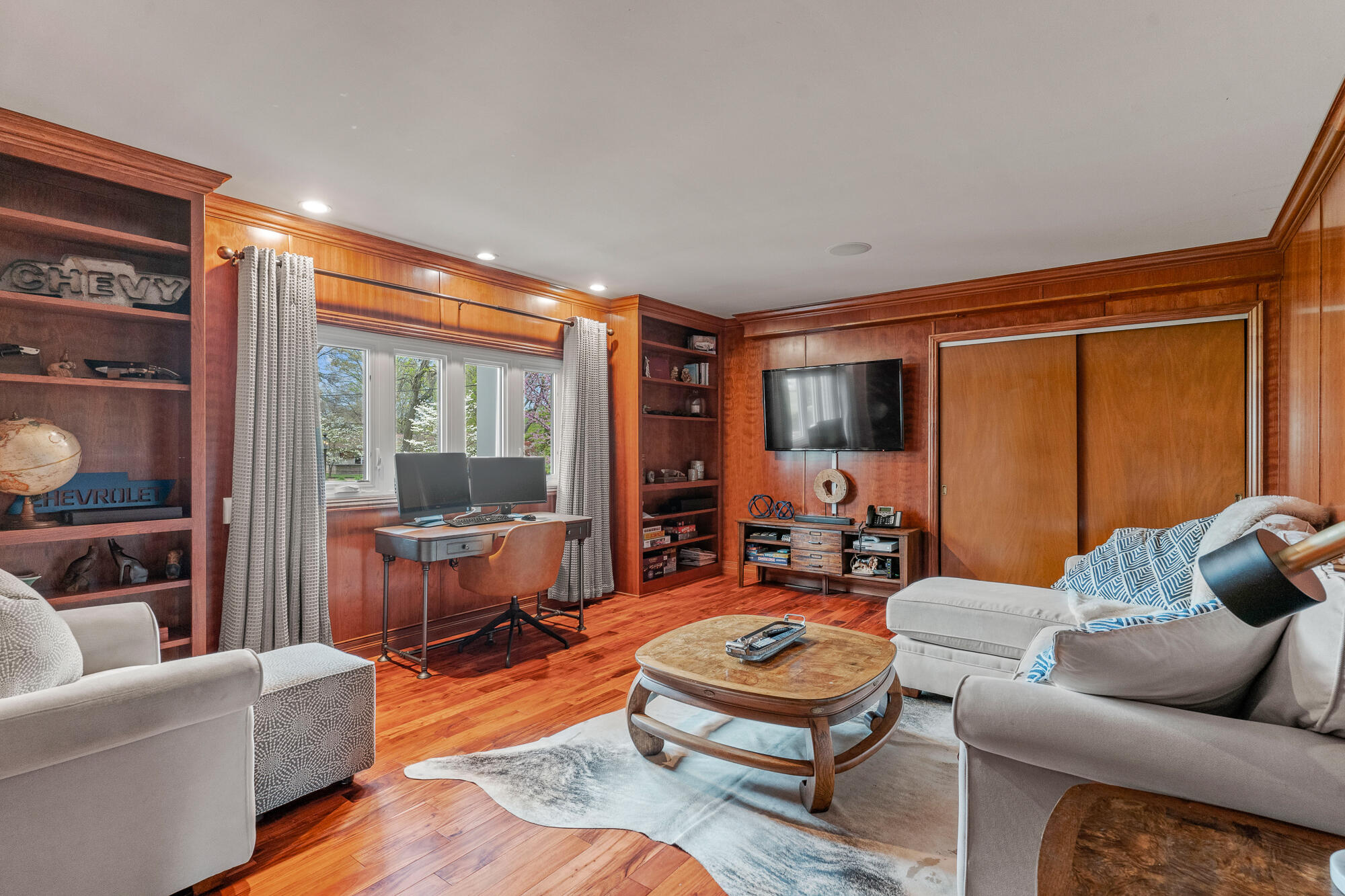 Phelps Park Terr - Residential