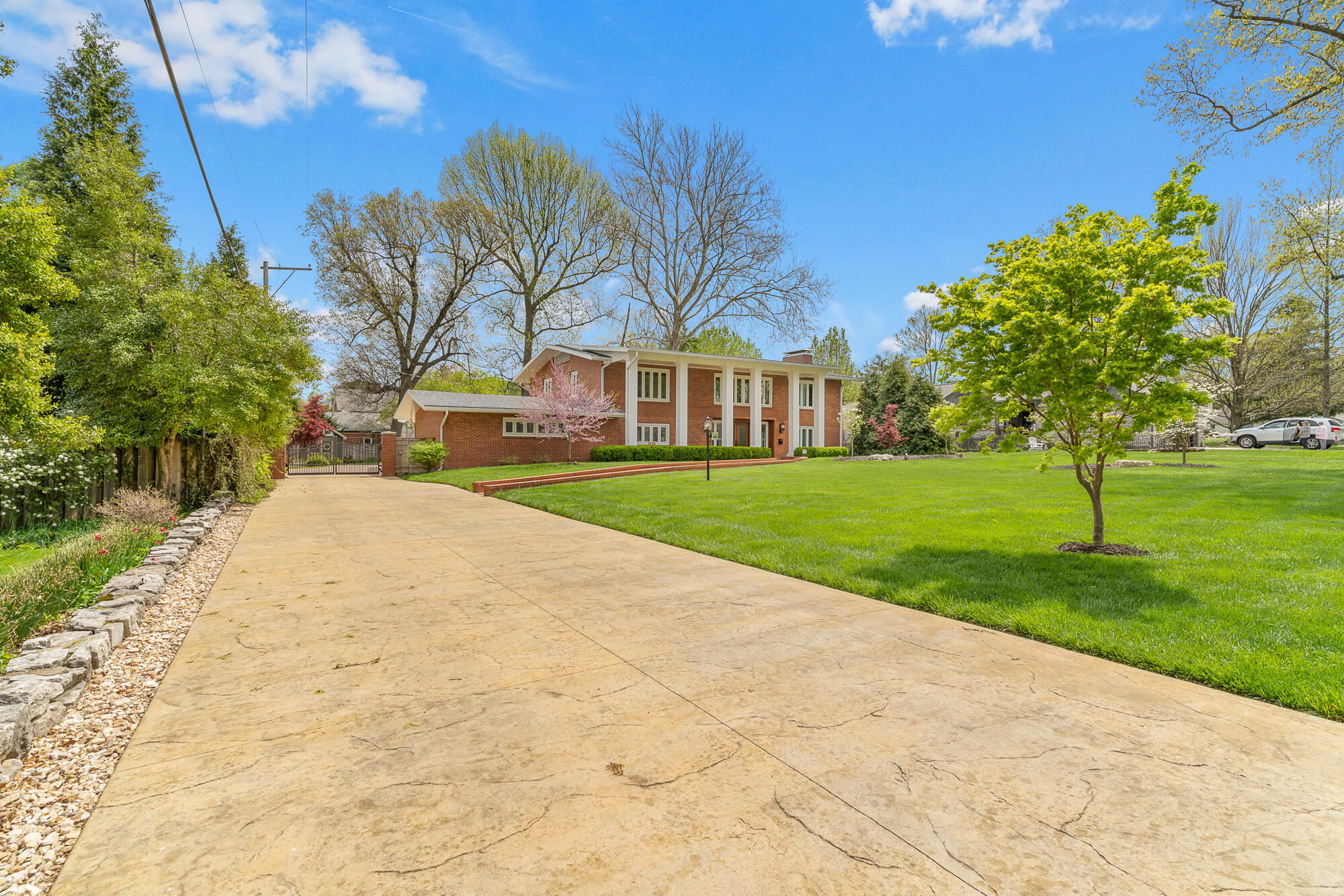 Phelps Park Terr - Residential