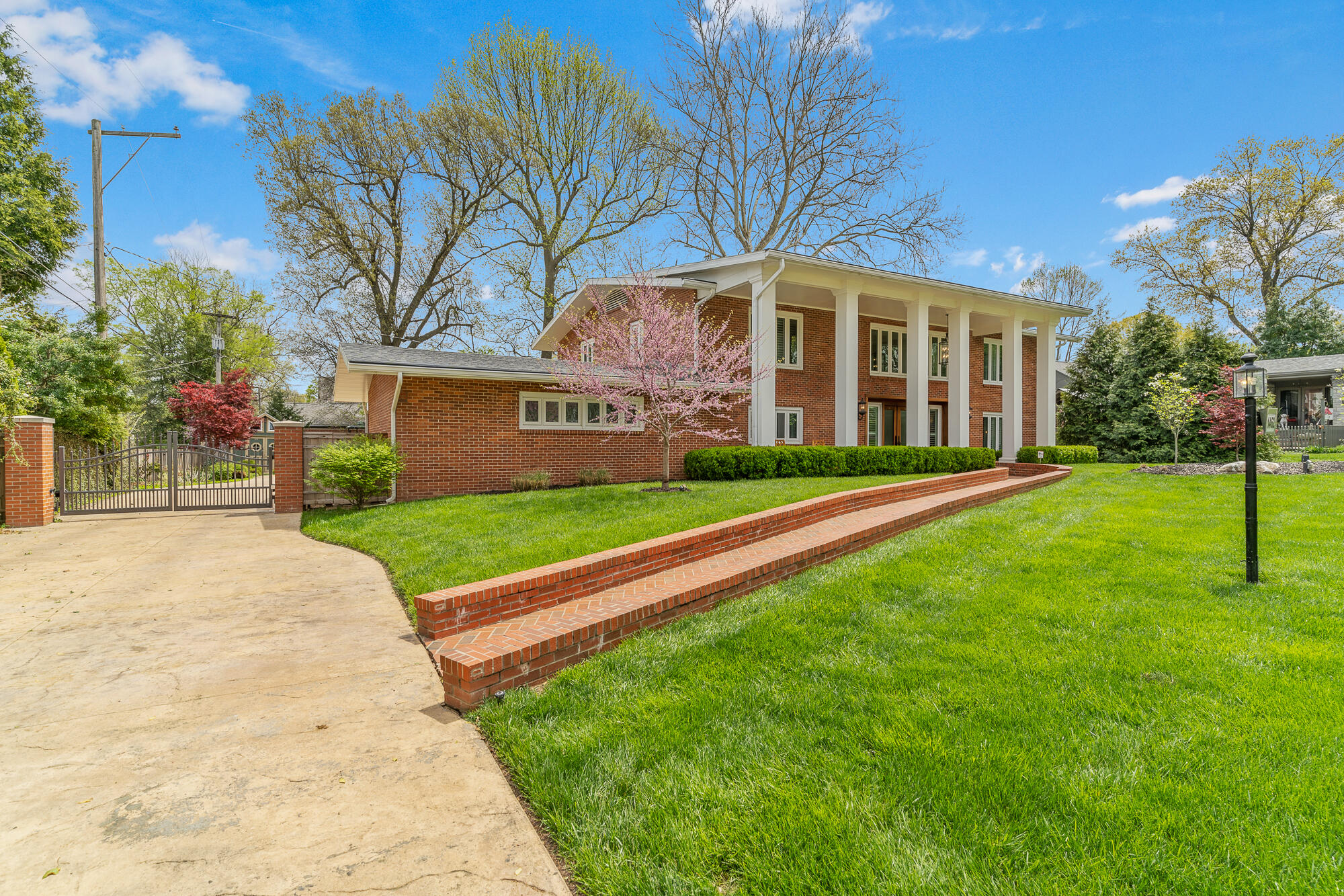 Phelps Park Terr - Residential
