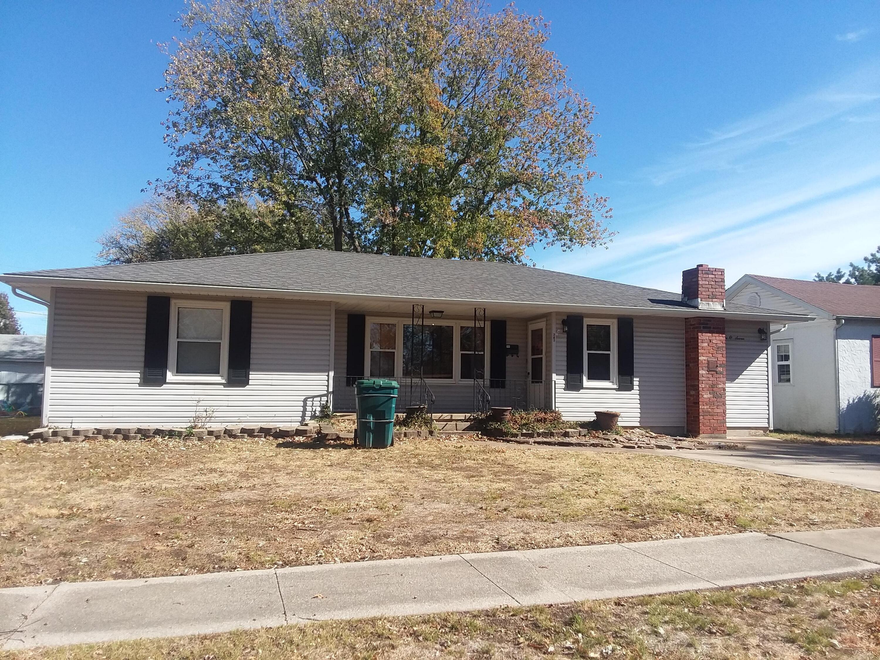 This well maintained Maintenance Free home is walking distance to downtown.  Has tilted in Thermo Windows.  CH/A.