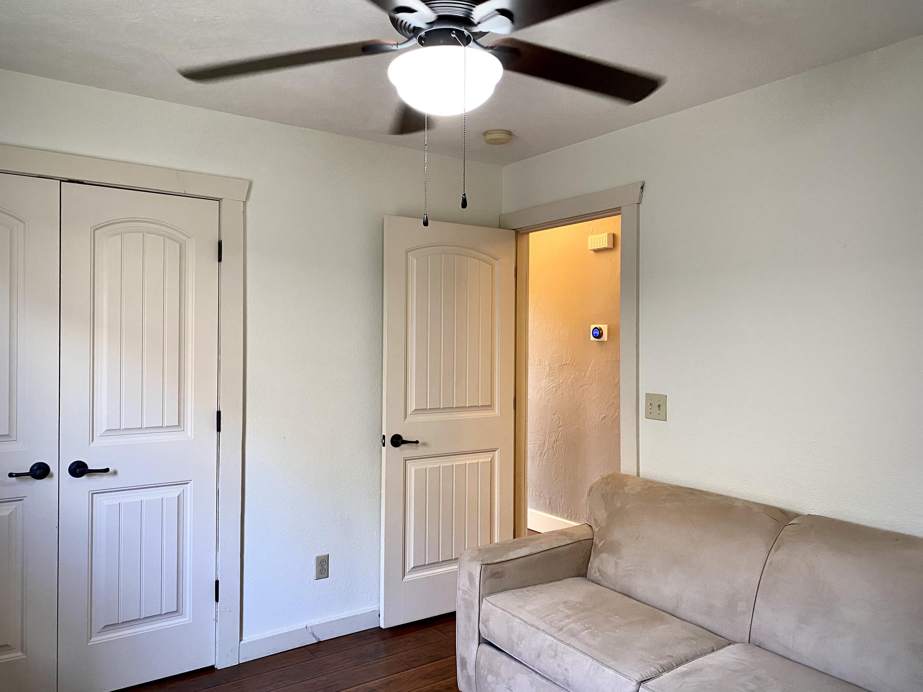 The Lakes Wild Horse - Residential
