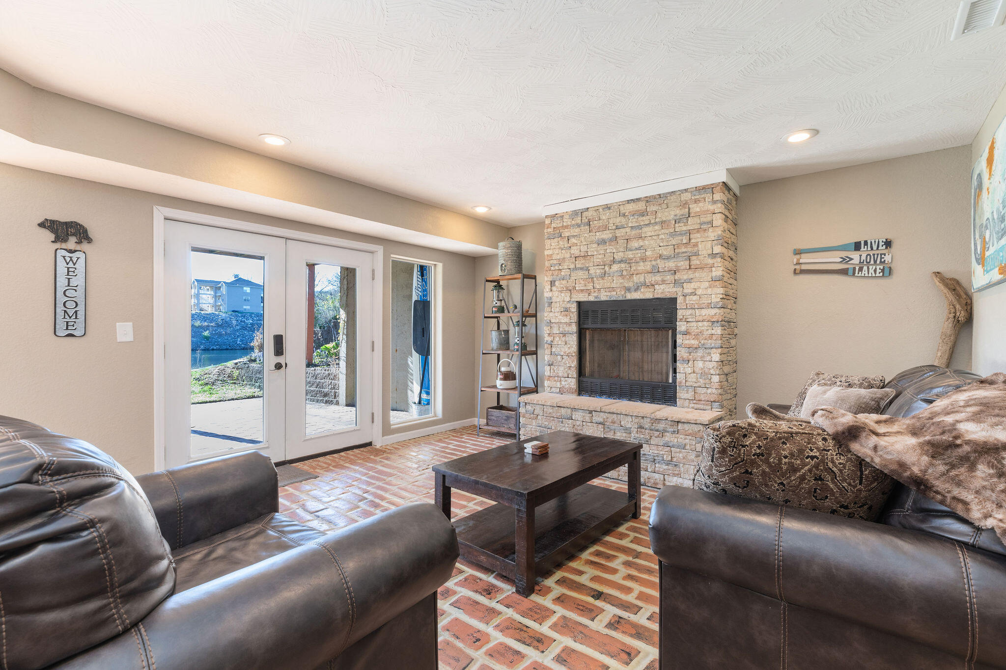 Riverside Estates - Residential