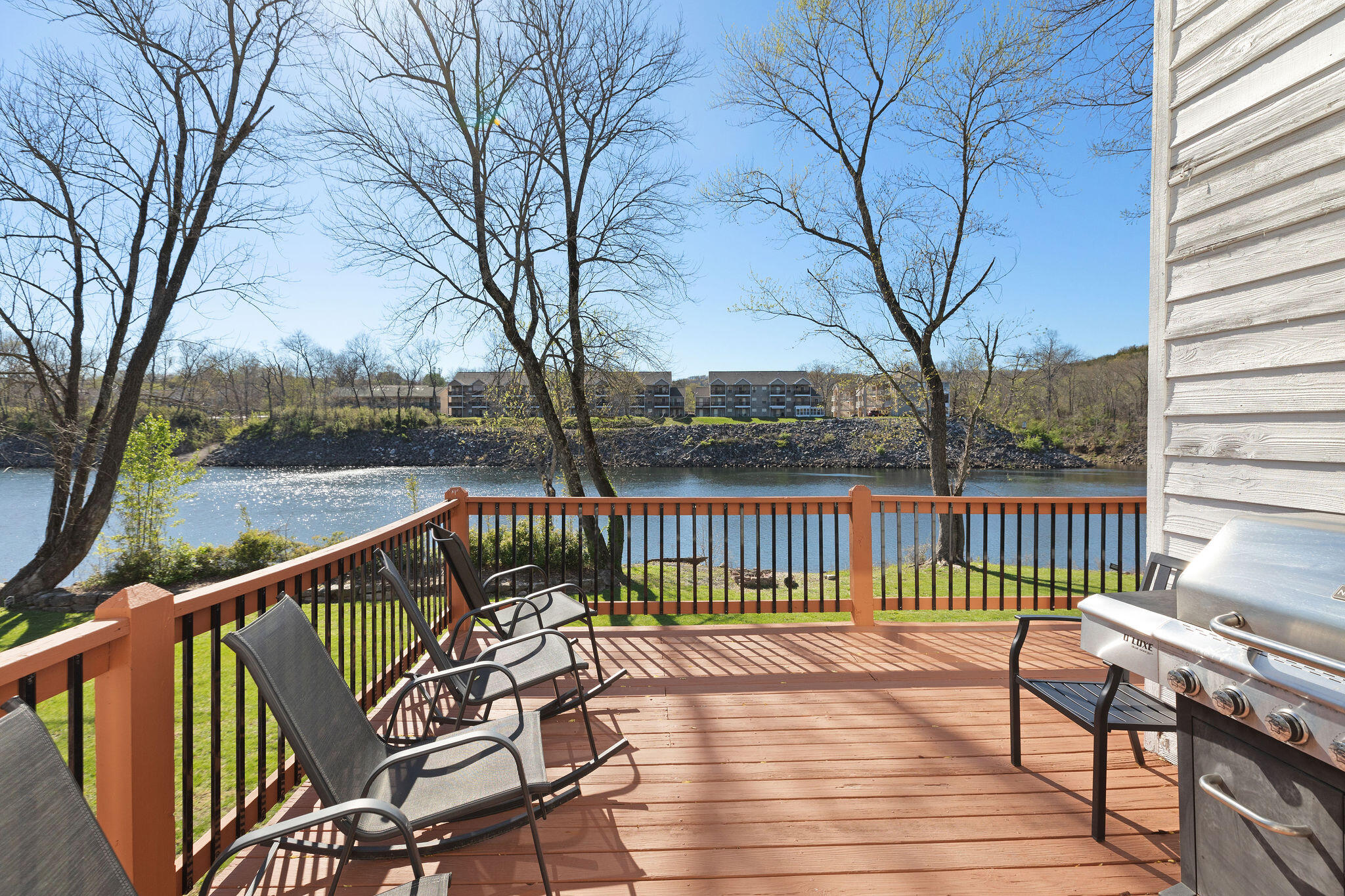 Riverside Estates - Residential