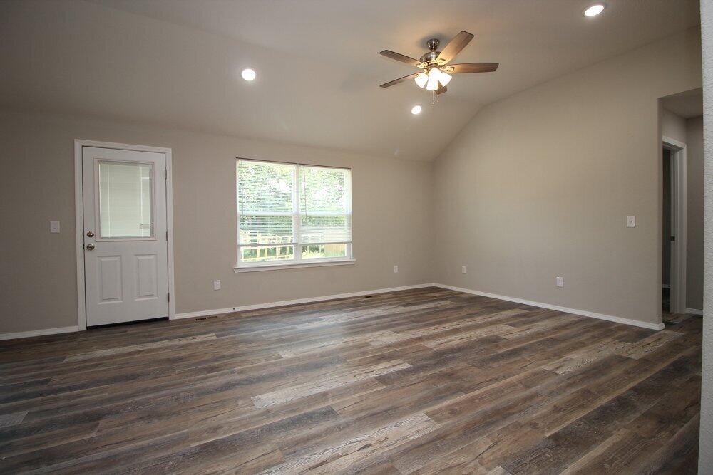 Woodland Hills - Residential