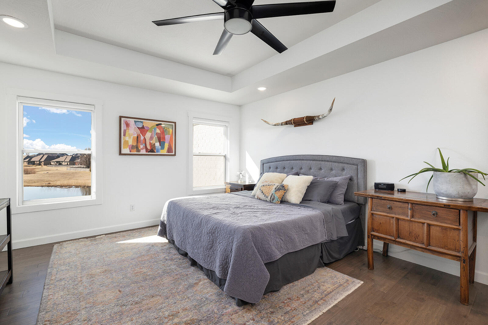 The Lakes Wild Horse - Residential