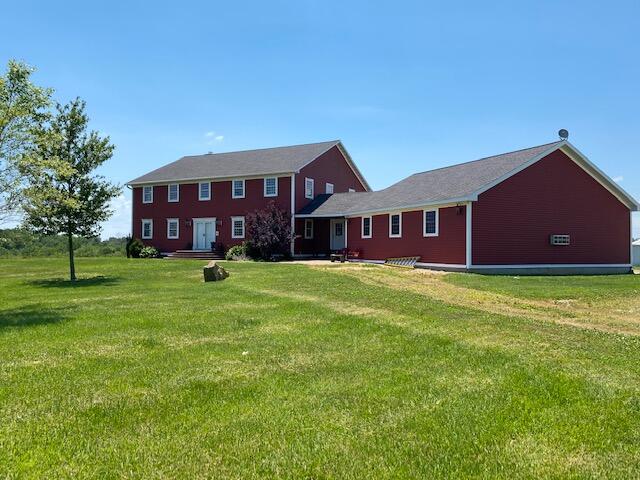 BEAUTIFUL COUNTRY SETTING WITH 10 ACRES AND CONVENIENT LOCATION (SOUTH EDGE OF MOUNTAIN GROVE) UNIQUE PROPERTY WITH UNLIMITED POSSIBILITIES... WHETHER IT BE A WEDDING VENUE, HOME BASED BUSINESS, BED & BREAKFAST OR JUST THE PLACE FOR YOU TO CALL HOME. HOME IS DESIGNED SO IT COULD ACCOMODATE A MULTI FAMILY LIVING. SOME ADDITIONAL FEATURES INCLUDE: LARGE FENCED YARD, COVERED DECK, BRICK PATIO, FIREPLACE, WALK OUT BASEMENT, NEW KITCHEN CABINETRY, HIP ROOF 2 STORY BARN & METAL SHOP/BARN