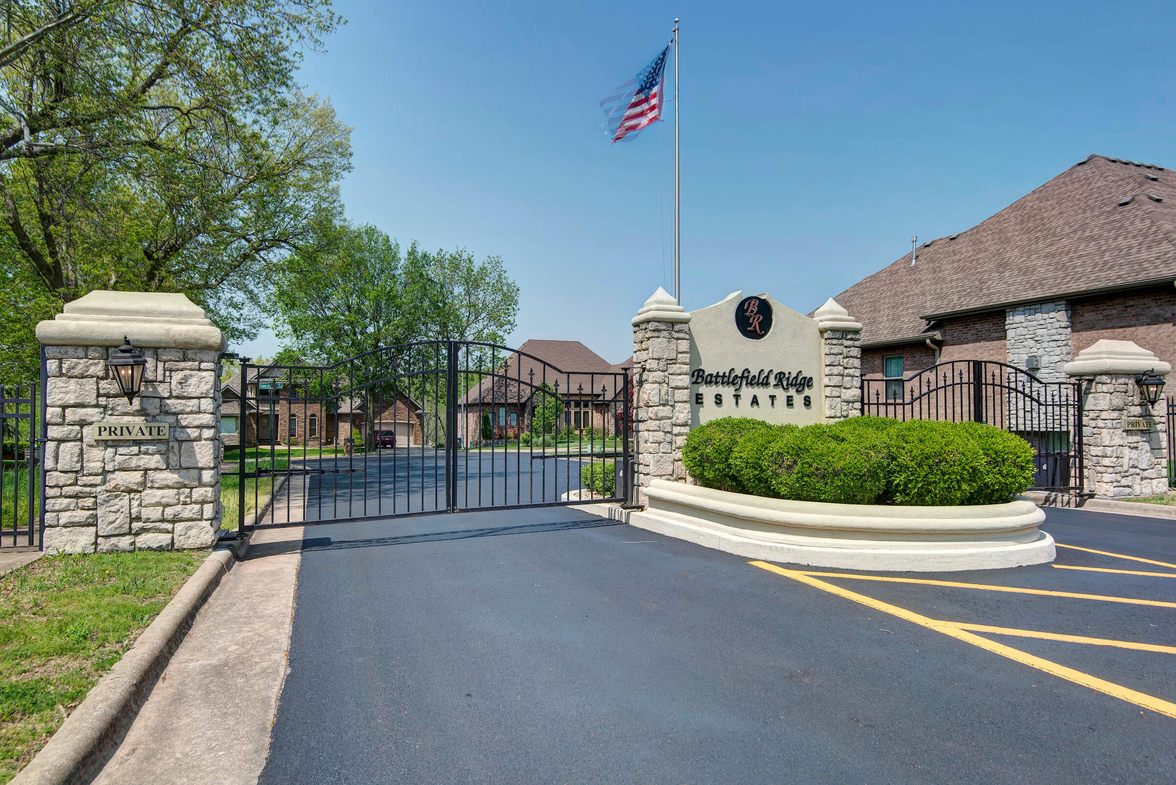 Battlefield Ridge Est - Residential