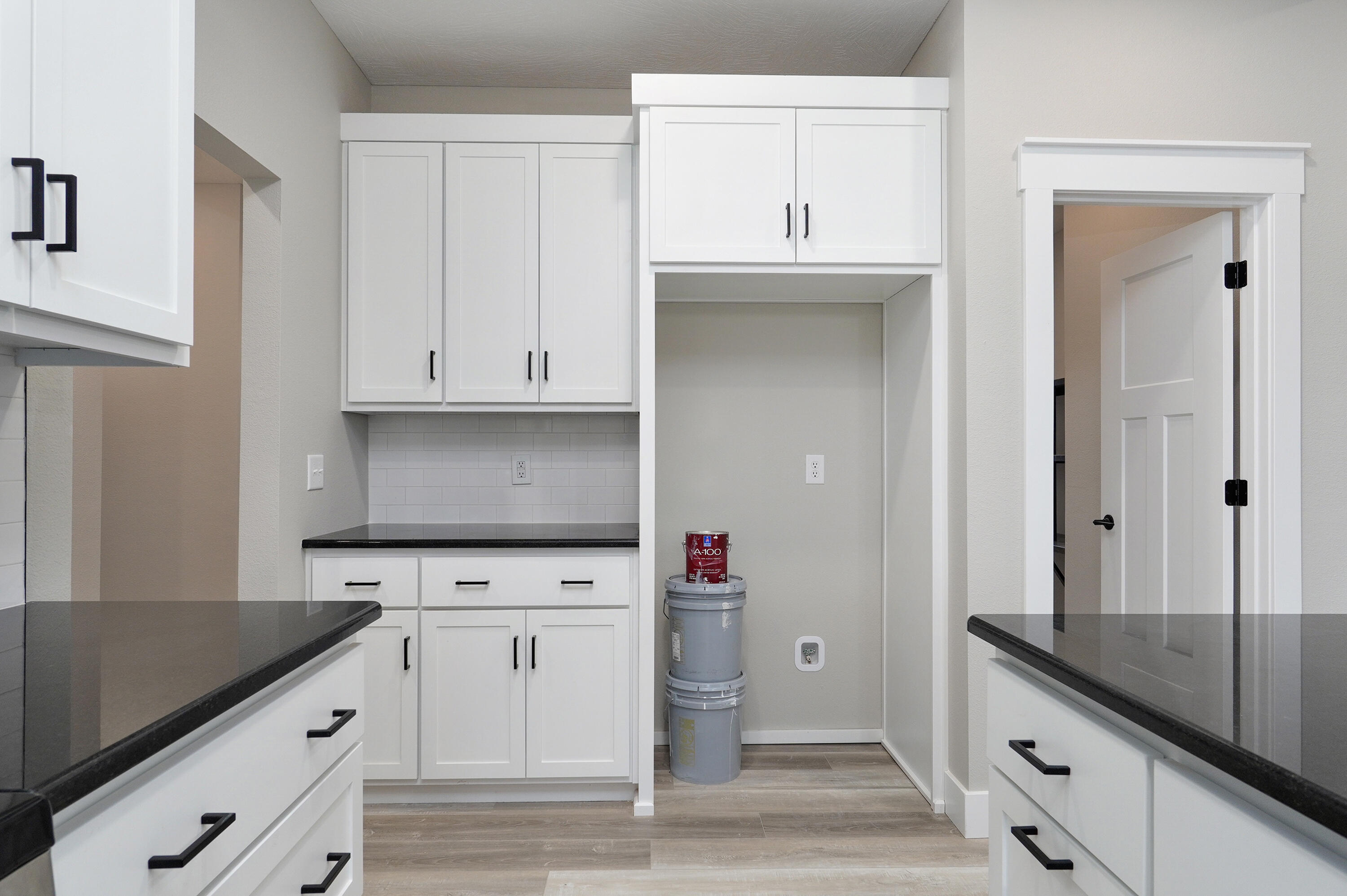 Woodcrest Est - Residential