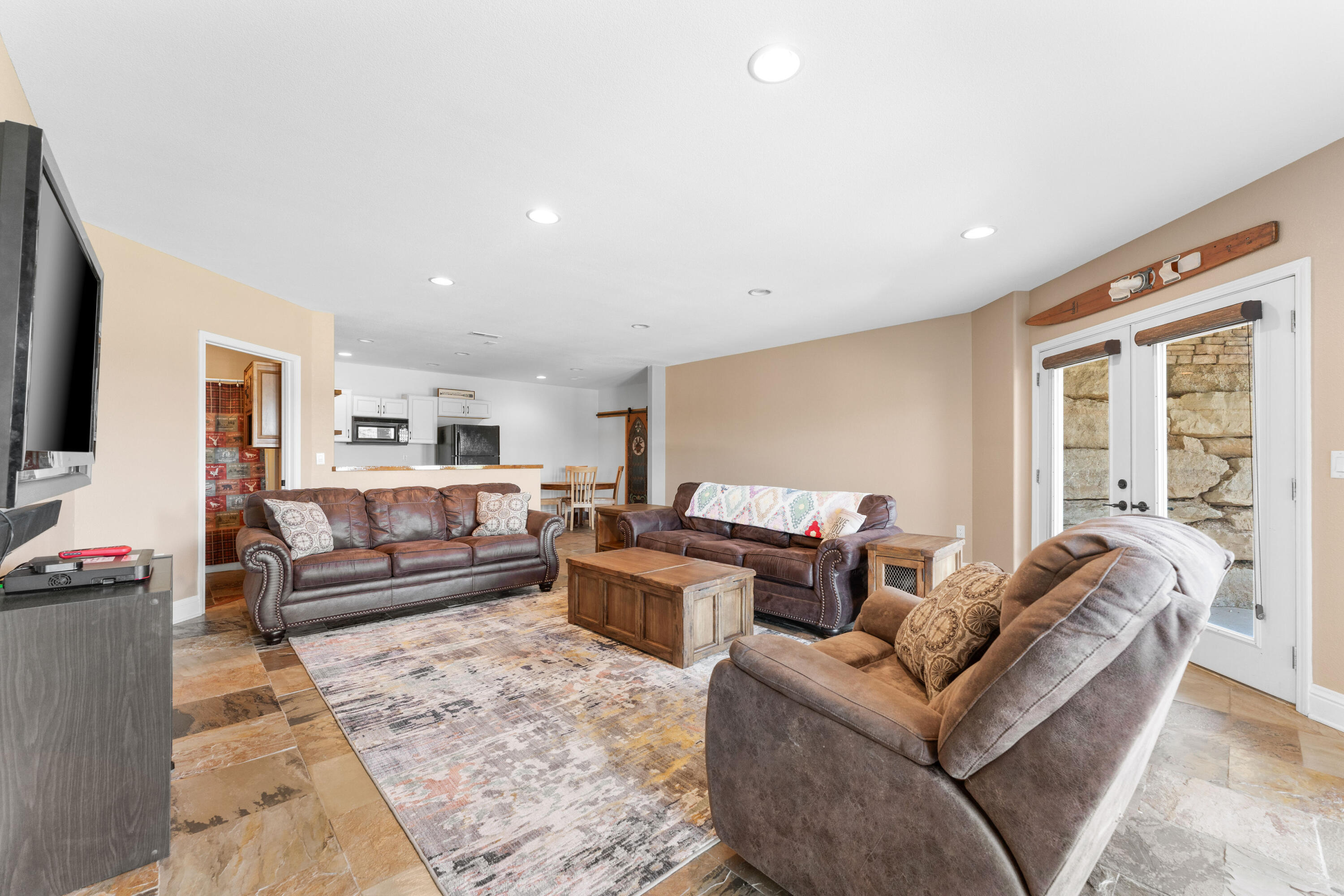 Hoot Owl Point - Residential