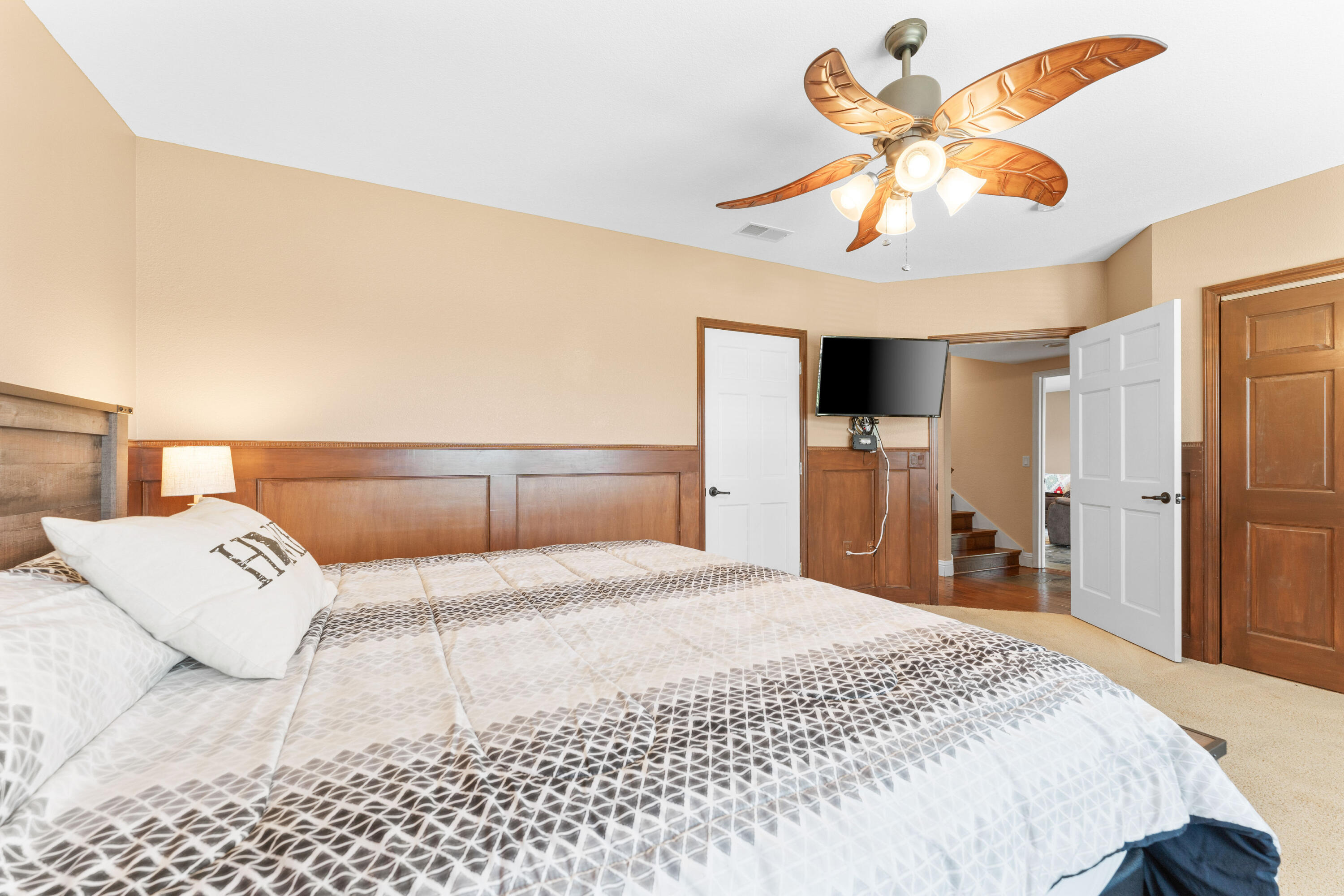 Hoot Owl Point - Residential
