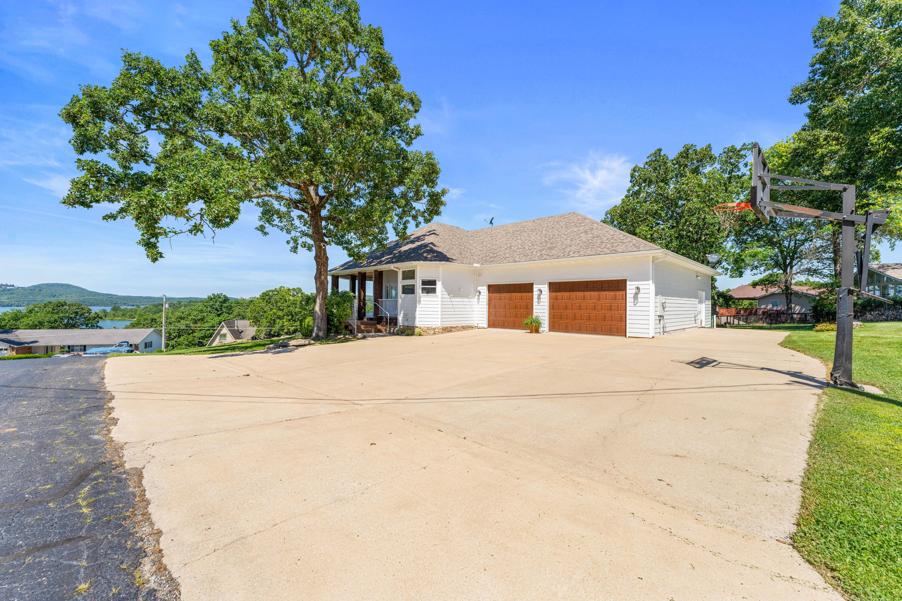 Hoot Owl Point - Residential