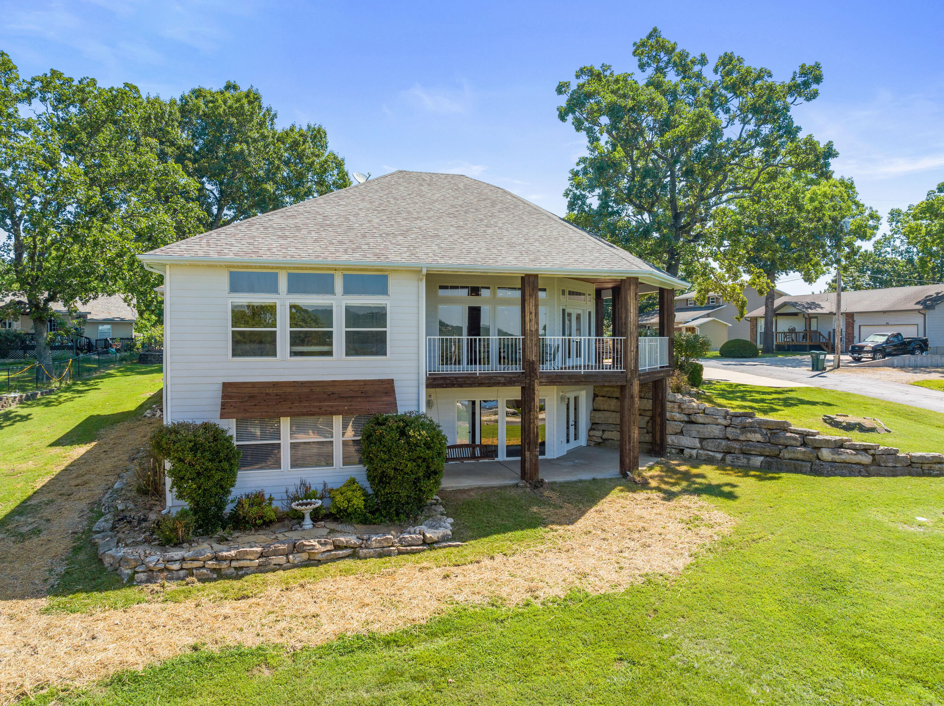 Hoot Owl Point - Residential