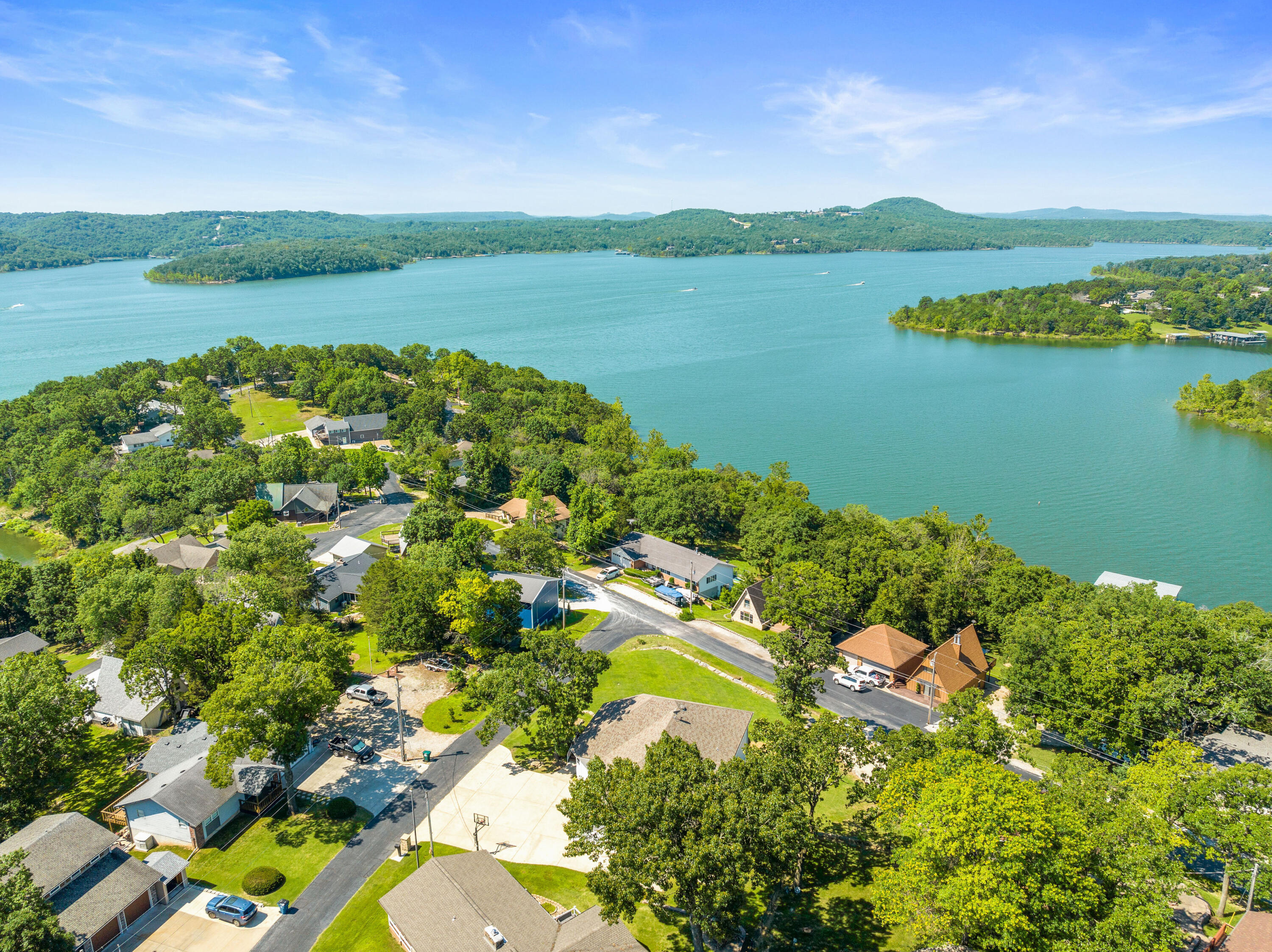 Hoot Owl Point - Residential