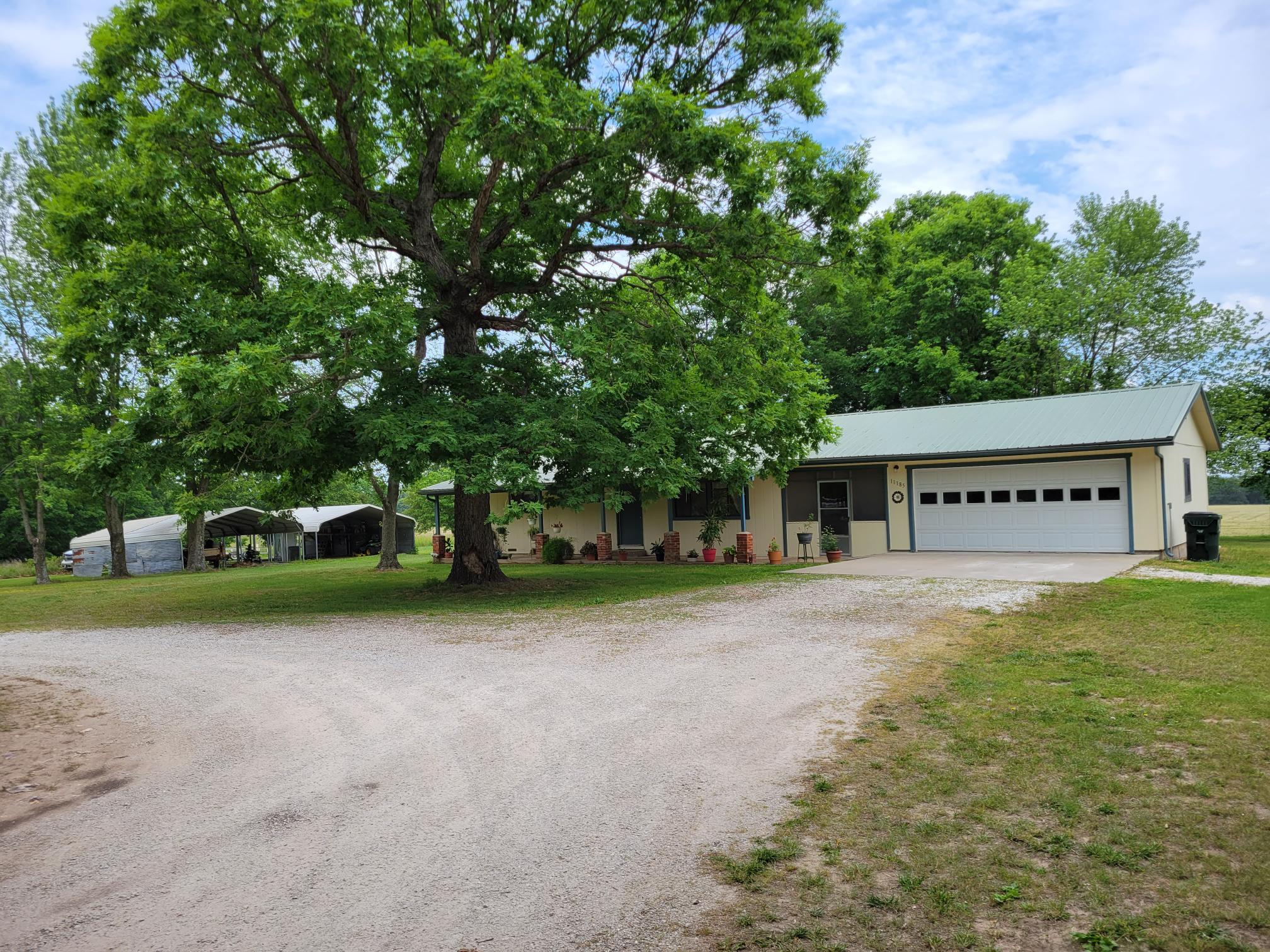 Cedar-Not in List - Residential