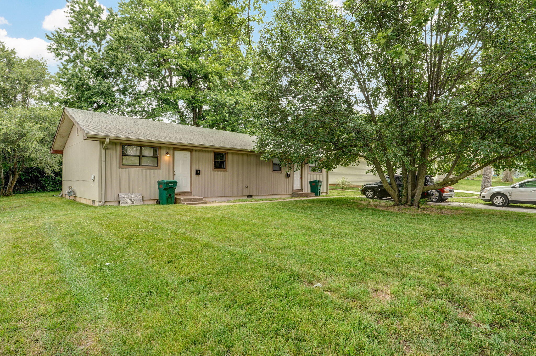 Rare find on this investment opportunity here.  Updated duplex located in heart of Springfield.  Each unit has been tastefully updated in the last few years with new flooring, cabinets, appliances, and fixtures.  The units rent for $750 to $850 per month and consist of 2 beds and 1 bath.