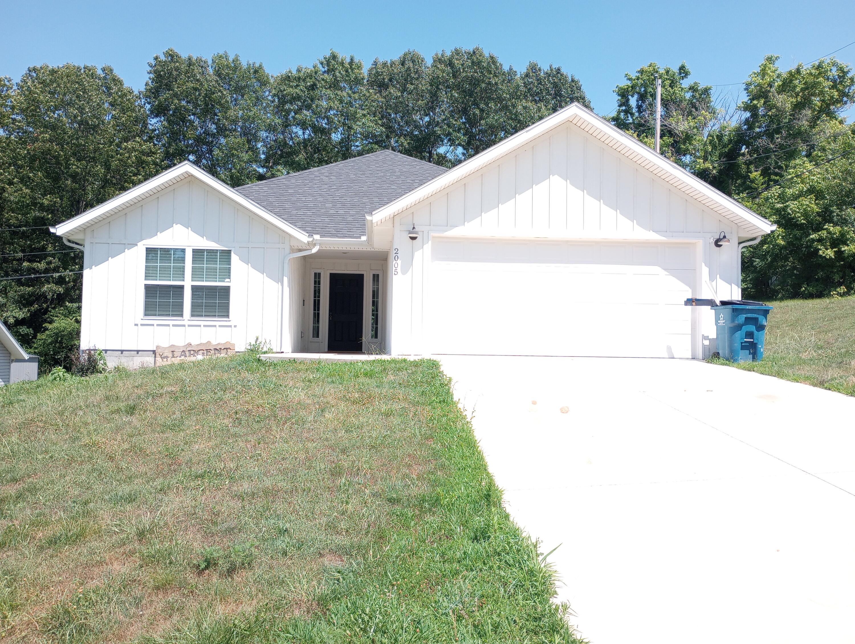 View Neosho, MO 64850 house