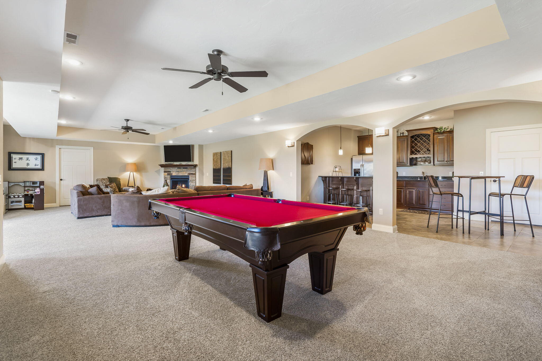 Olde Ivy - Residential