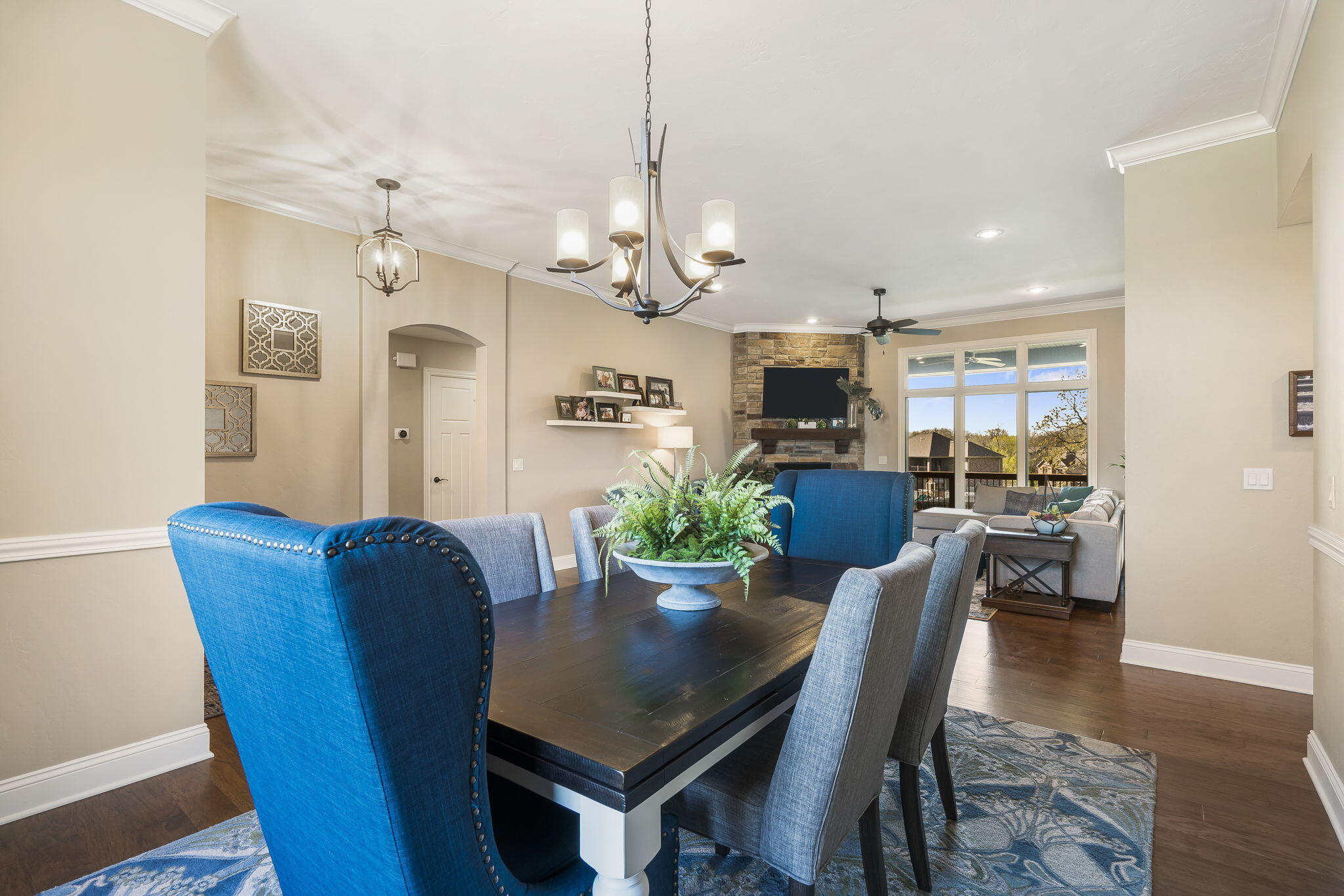 Olde Ivy - Residential