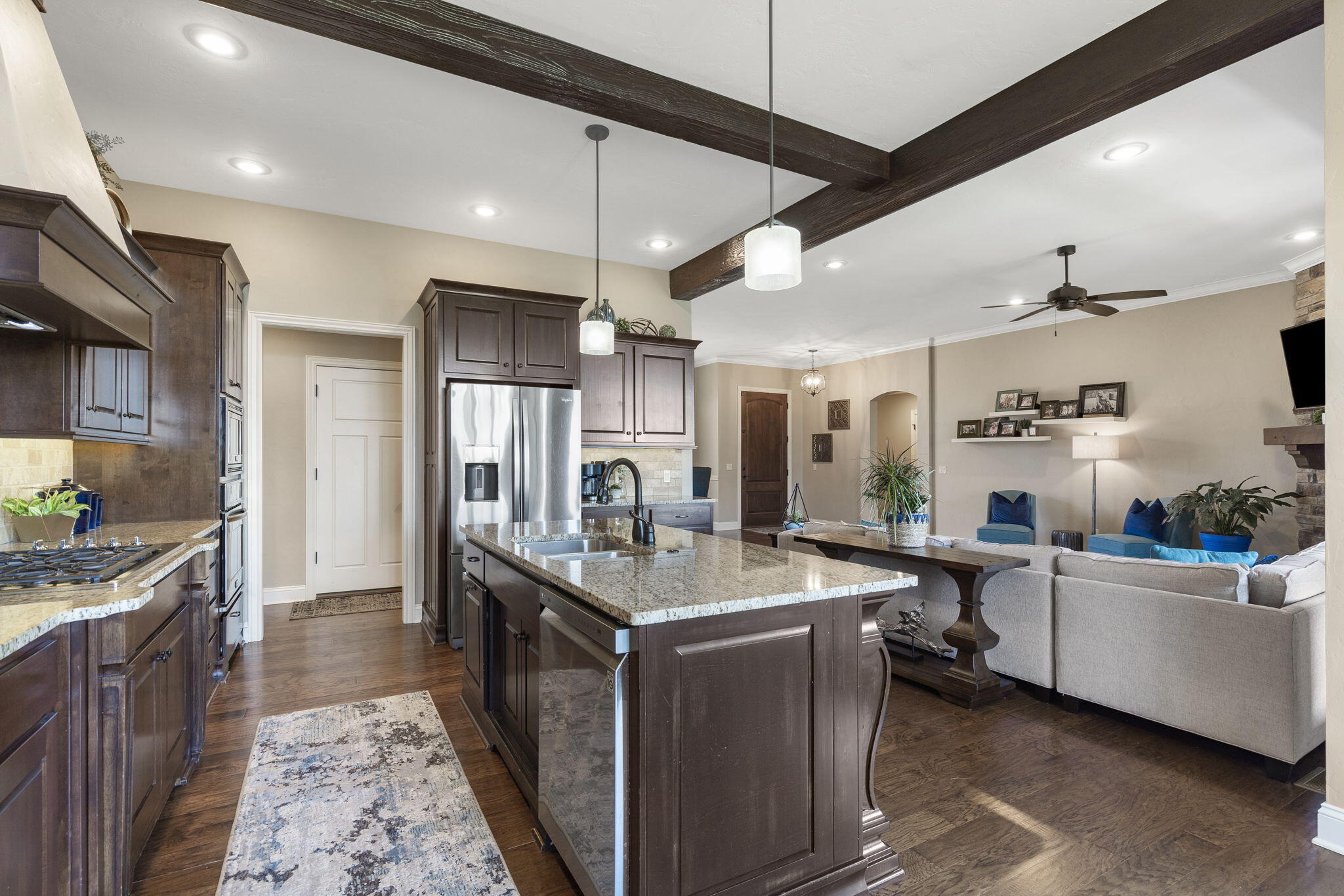 Olde Ivy - Residential