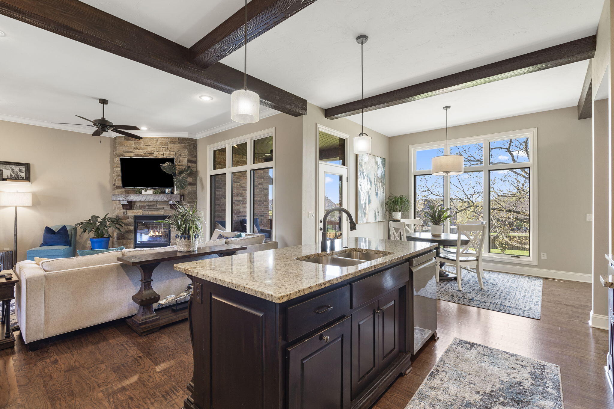 Olde Ivy - Residential