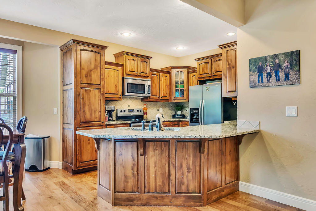 The Provence Condominium - Residential