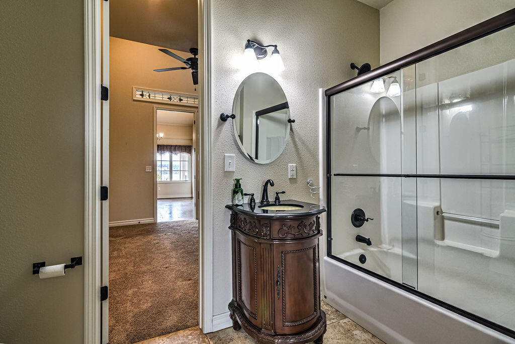 Paradise Point Condos - Residential