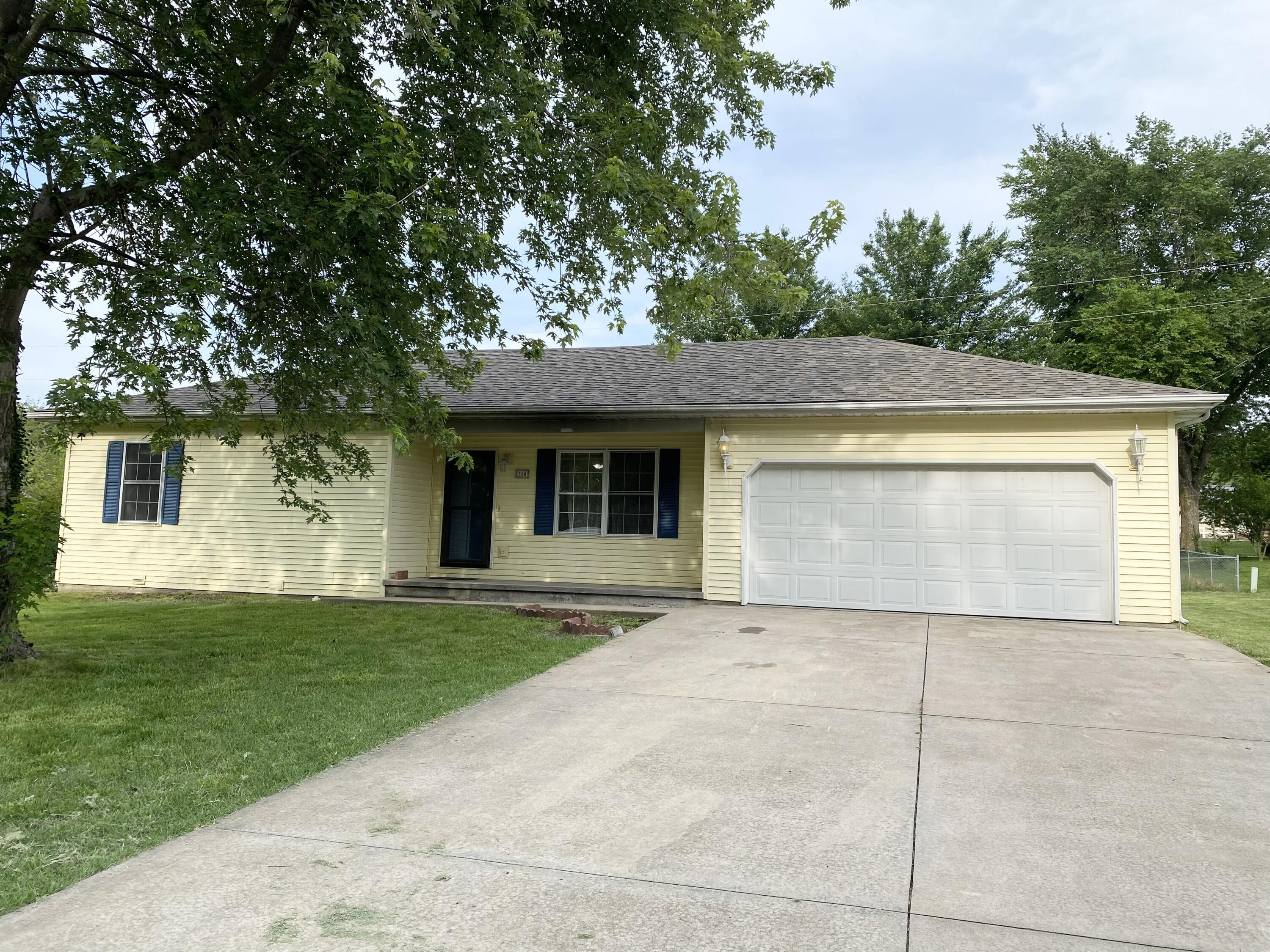 If you have been looking for the deal of the year for an investment property, flip house, or your forever home that needs a little TLC, here it is!! This home sits on a beautiful lot, has three bedrooms, two bathrooms, and a non conforming room in the garage that would make a perfect office or extra storage. This home is being sold as is. Don't miss out on this home. It won't last long!
