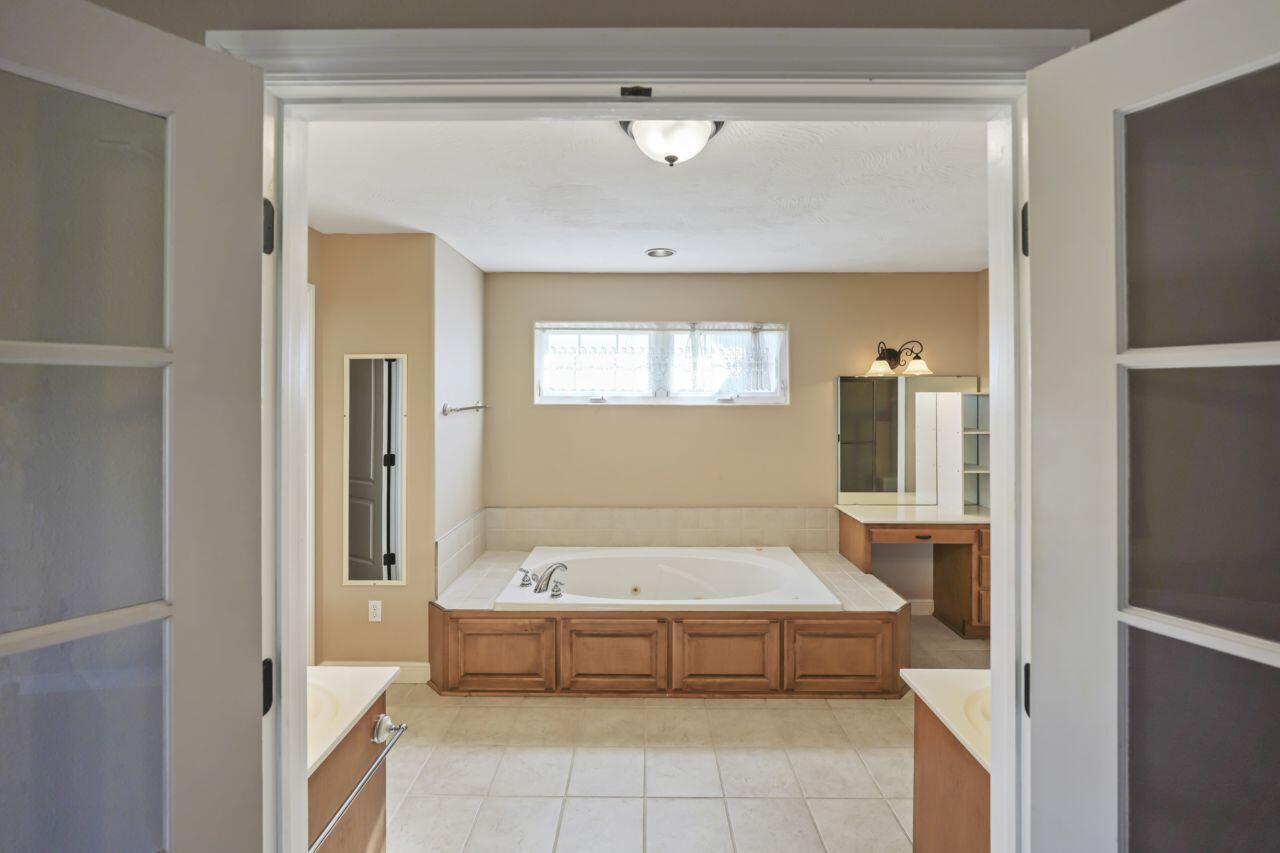 Four Winds East - Residential