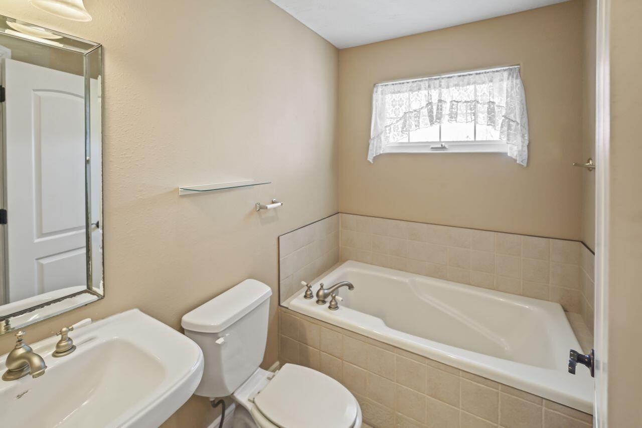 Four Winds East - Residential