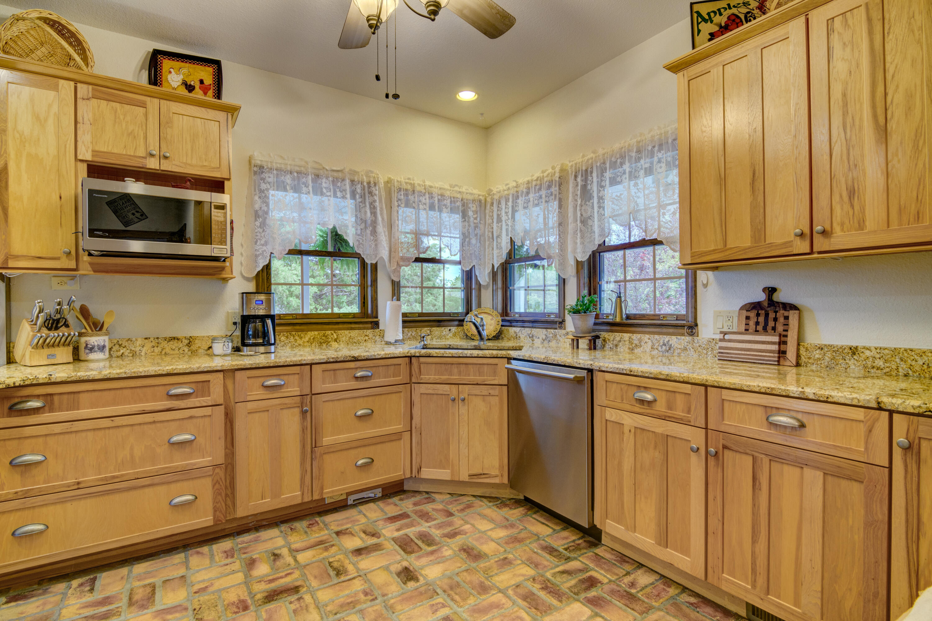 Benjamin Place - Residential