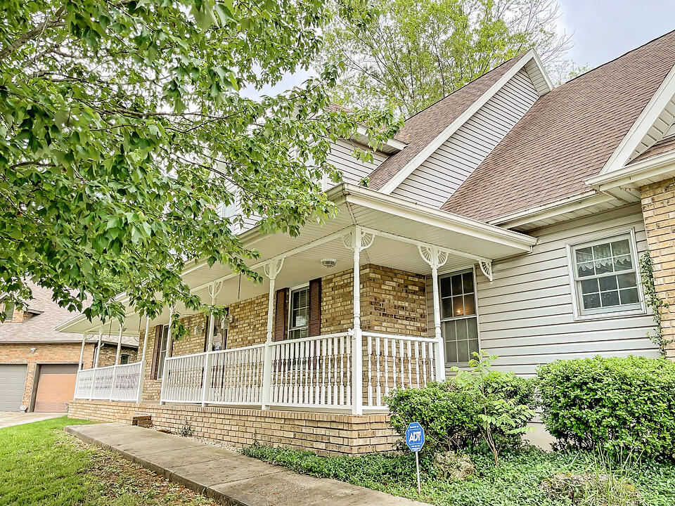 Oakton Estates - Residential