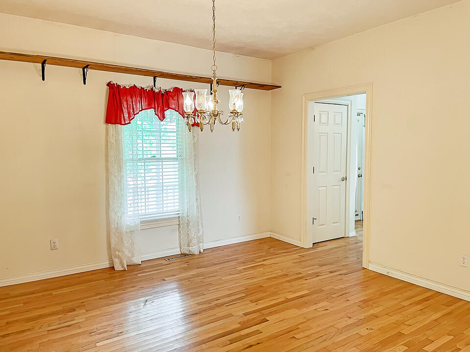 Oakton Estates - Residential