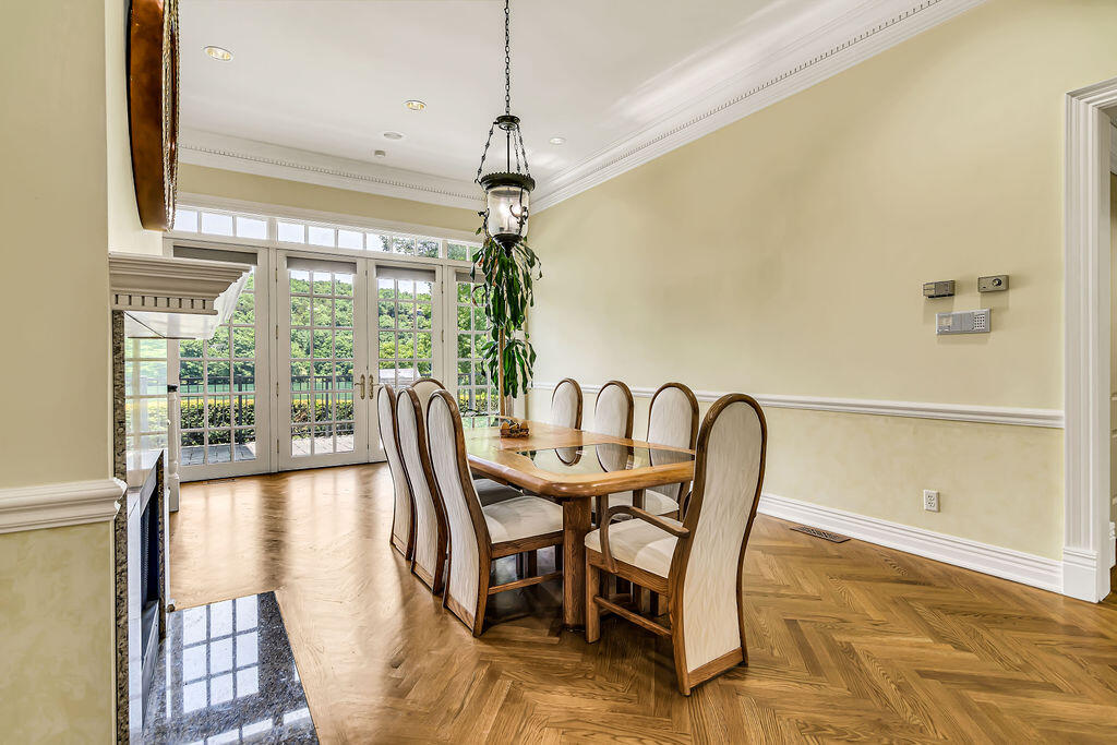 Lakeside - Residential