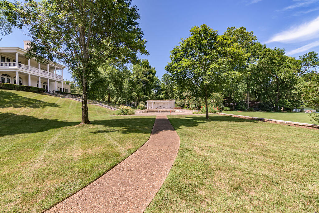 Lakeside - Residential