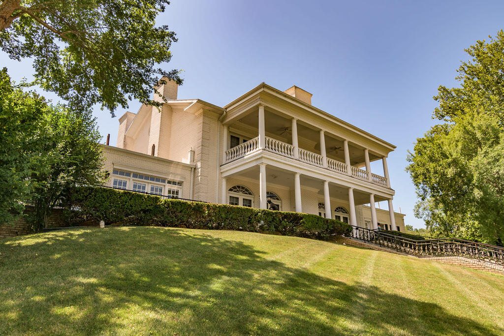 Lakeside - Residential