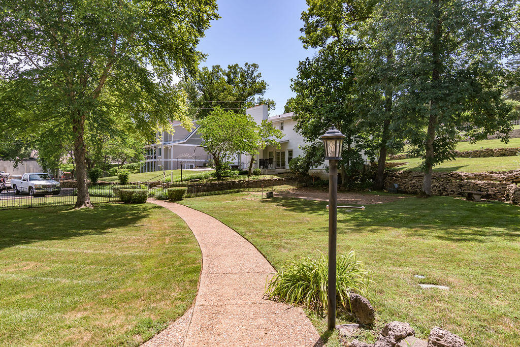 Lakeside - Residential