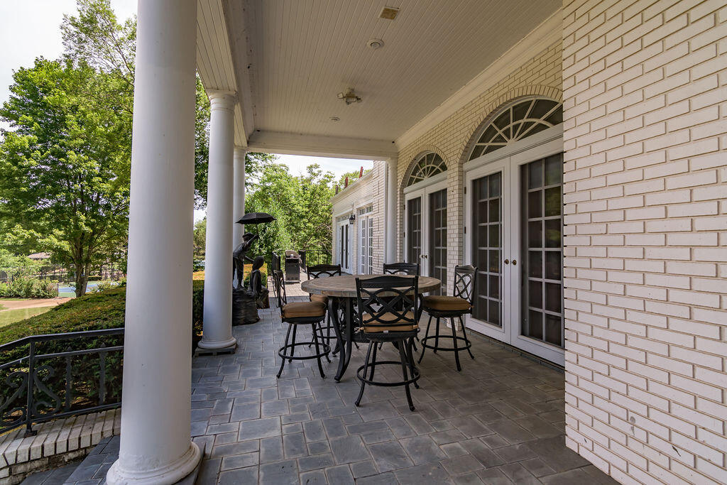 Lakeside - Residential