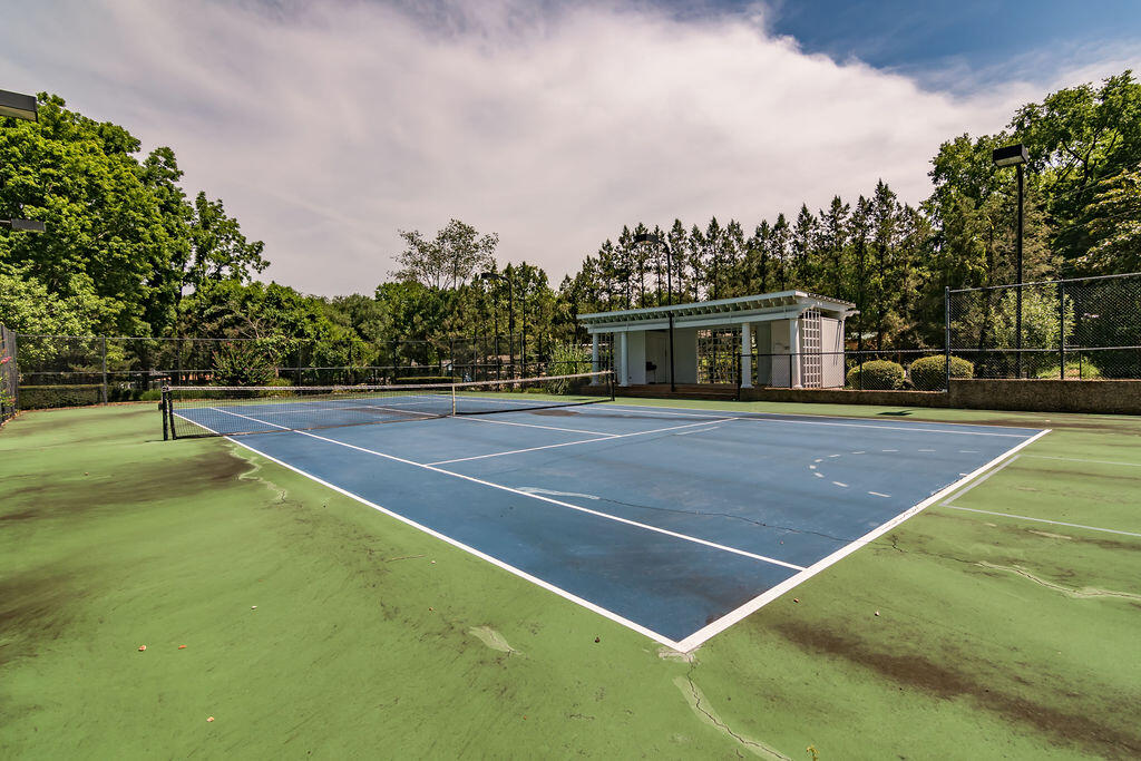 Lakeside - Residential