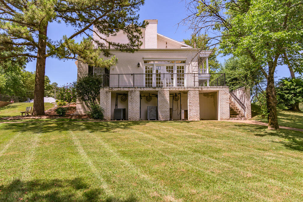 Lakeside - Residential