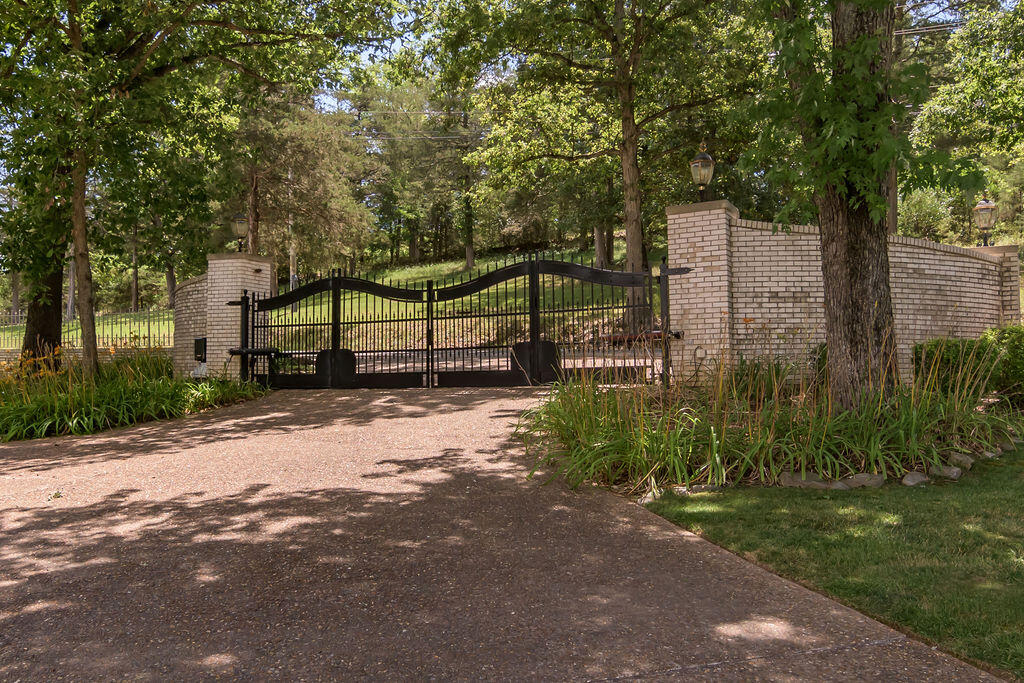 Lakeside - Residential