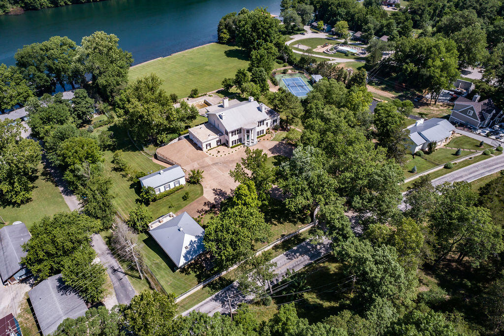 Lakeside - Residential